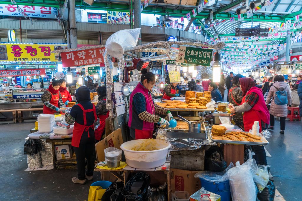 south korea street food market